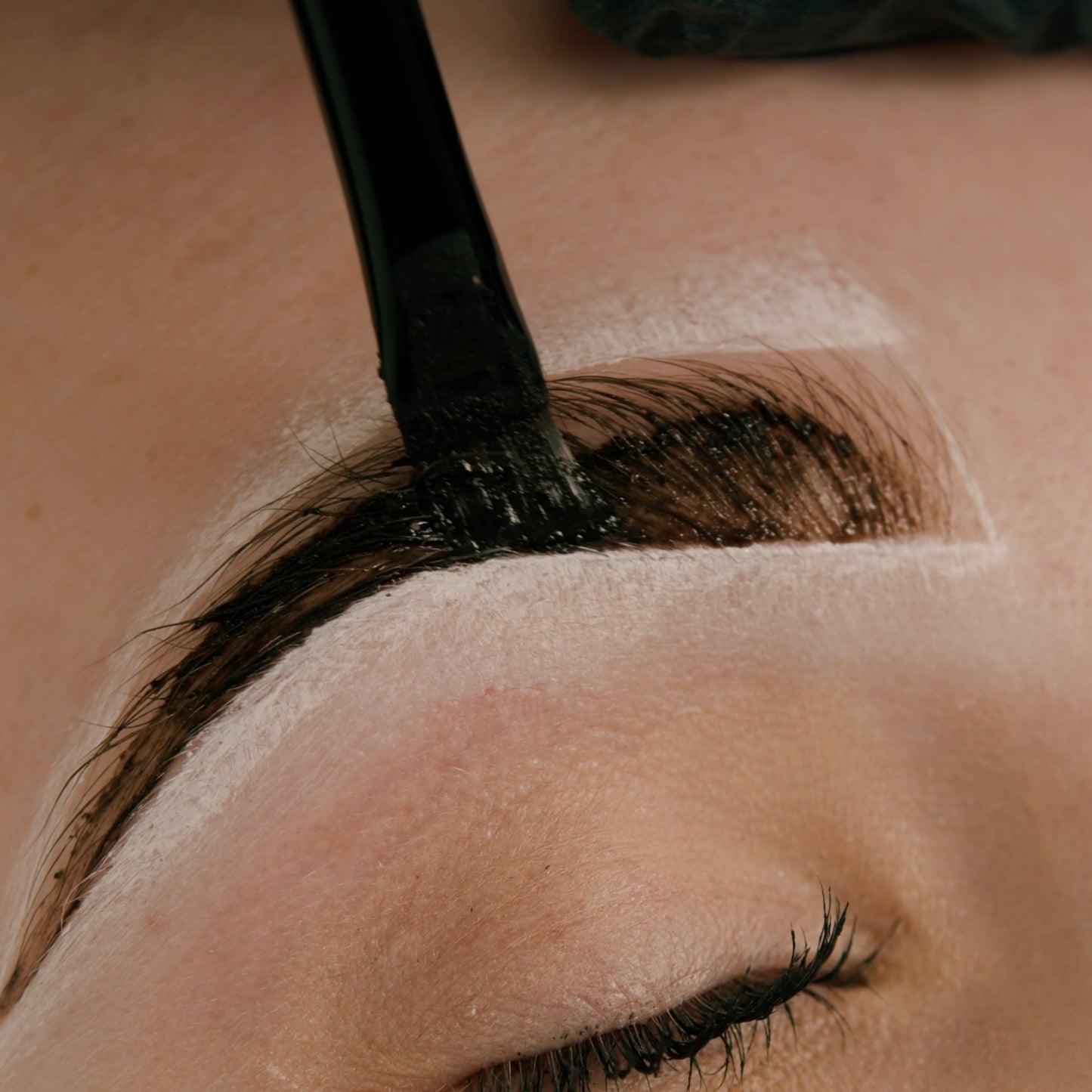 Mrs.Highbrow dyotics online cursus henna brows