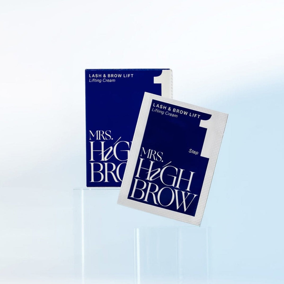 Highbrow Mrs.Highbrow Lash & Brow Lift Lifting Cream Step 1